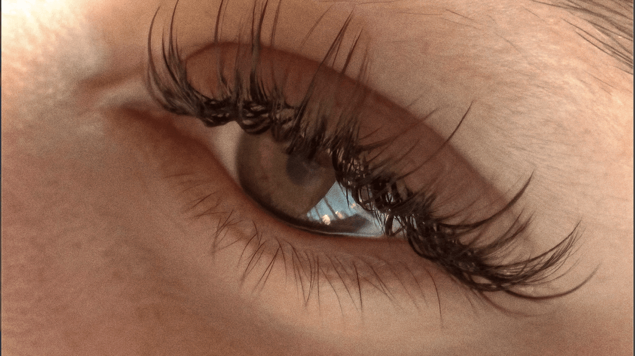 Brown Wispy Set lash extensions in San Diego at TT's Glow Bar